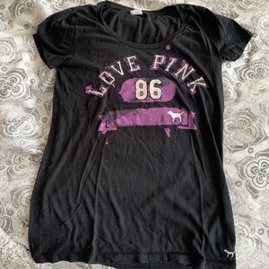 VS PINK: T-Shirt